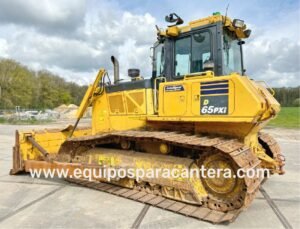 Komatsu D65PXi-18